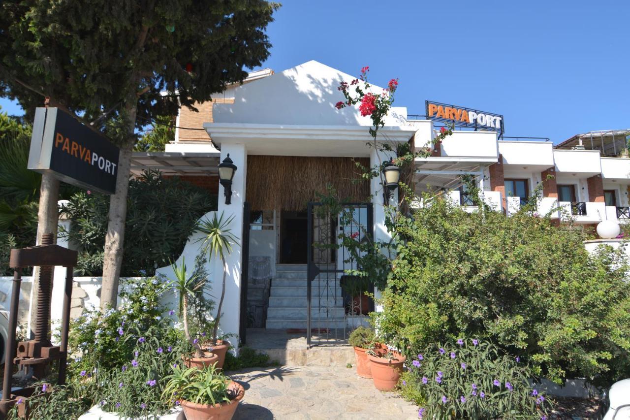 Parva Port Alacati Exterior foto