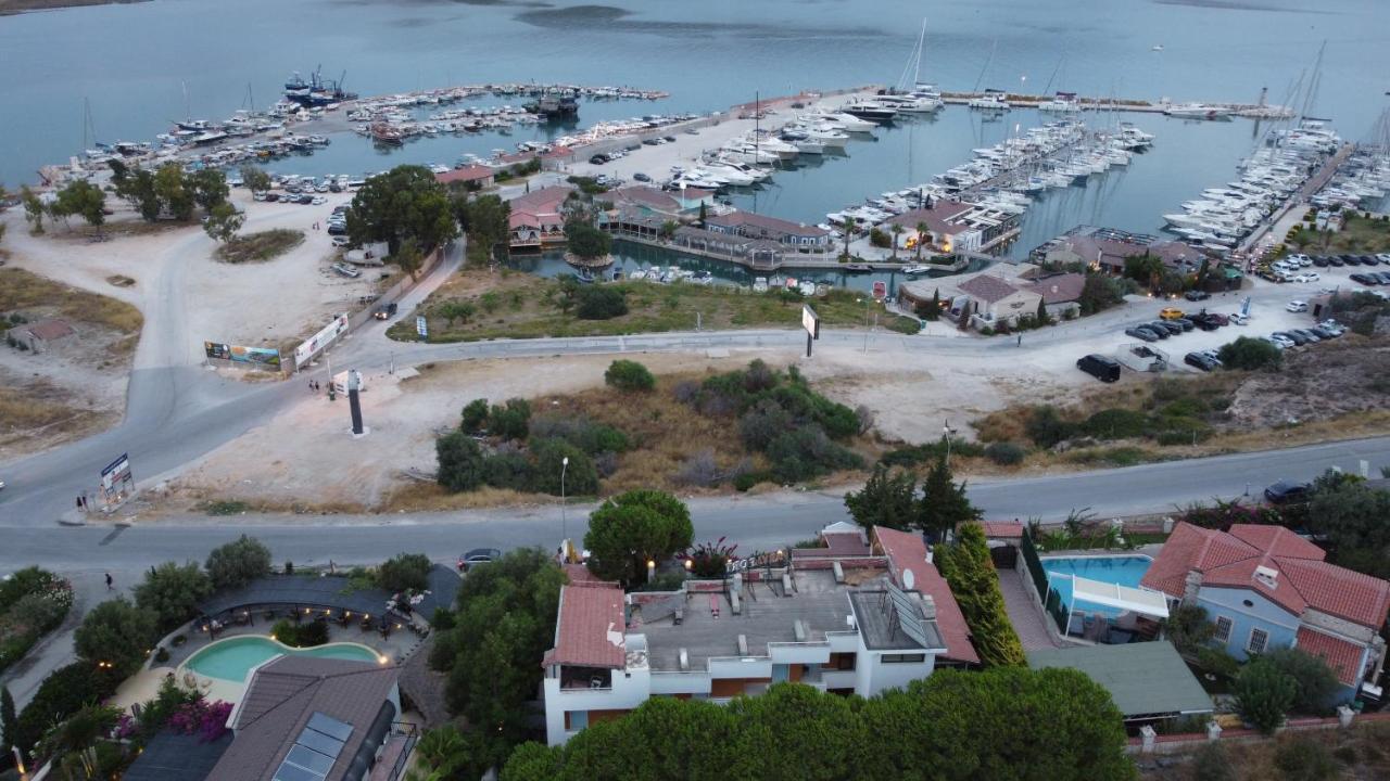 Parva Port Alacati Exterior foto