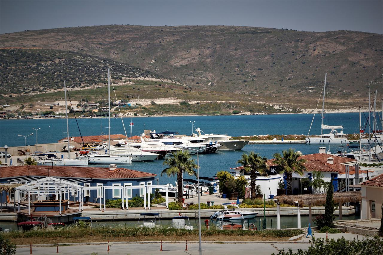 Parva Port Alacati Exterior foto